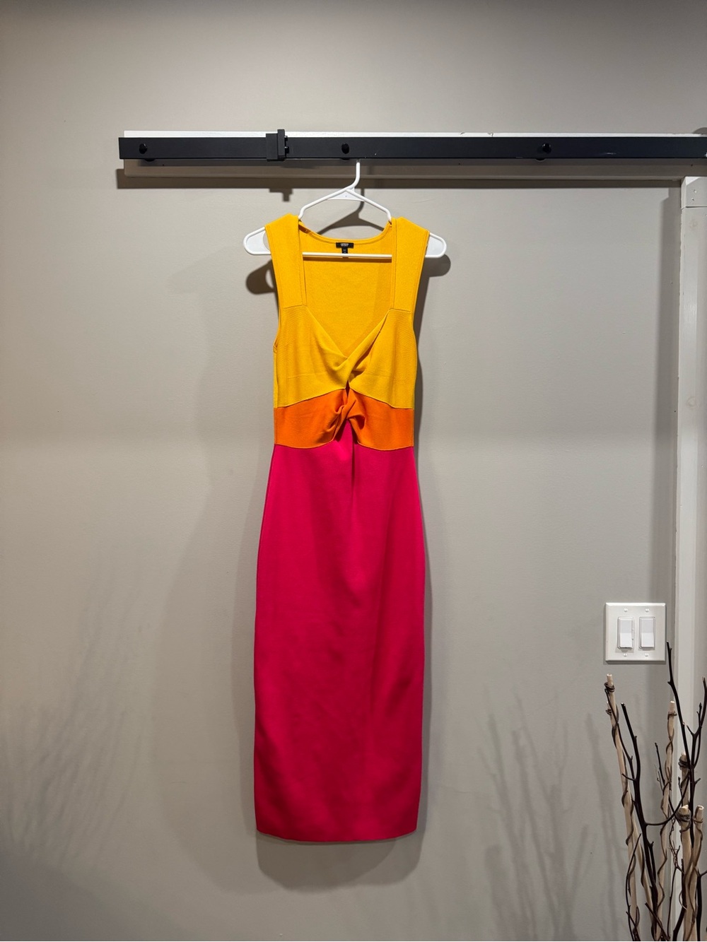 Express Body Contour Colorblock Twist Front Maxi Dress M